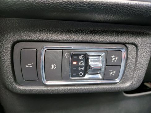 Used 2020 Lincoln Corsair Reserve w/ Equipment Group 201A AWD/4WD image 26