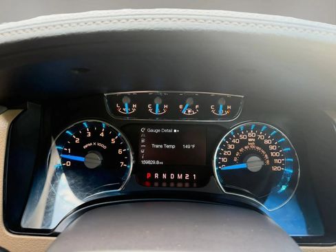 Used 2011 Ford F150 Lariat w/ Lariat Plus Pkg AWD/4WD image 13