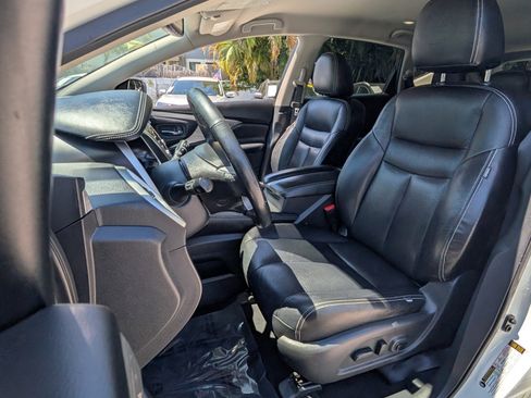 Used 2018 Nissan Murano SV FWD image 10