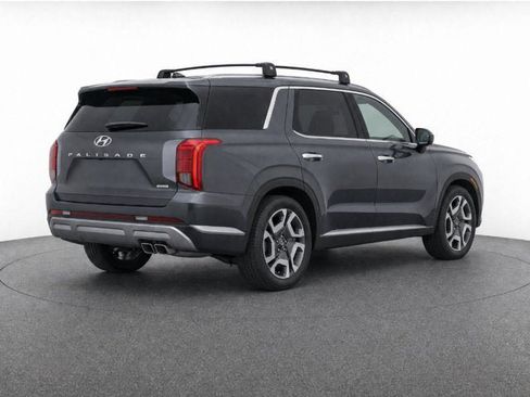 Used 2024 Hyundai Palisade Limited AWD/4WD image 5