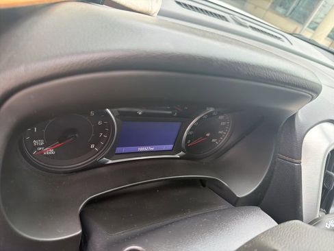 Used 2020 GMC Terrain SLT image 2