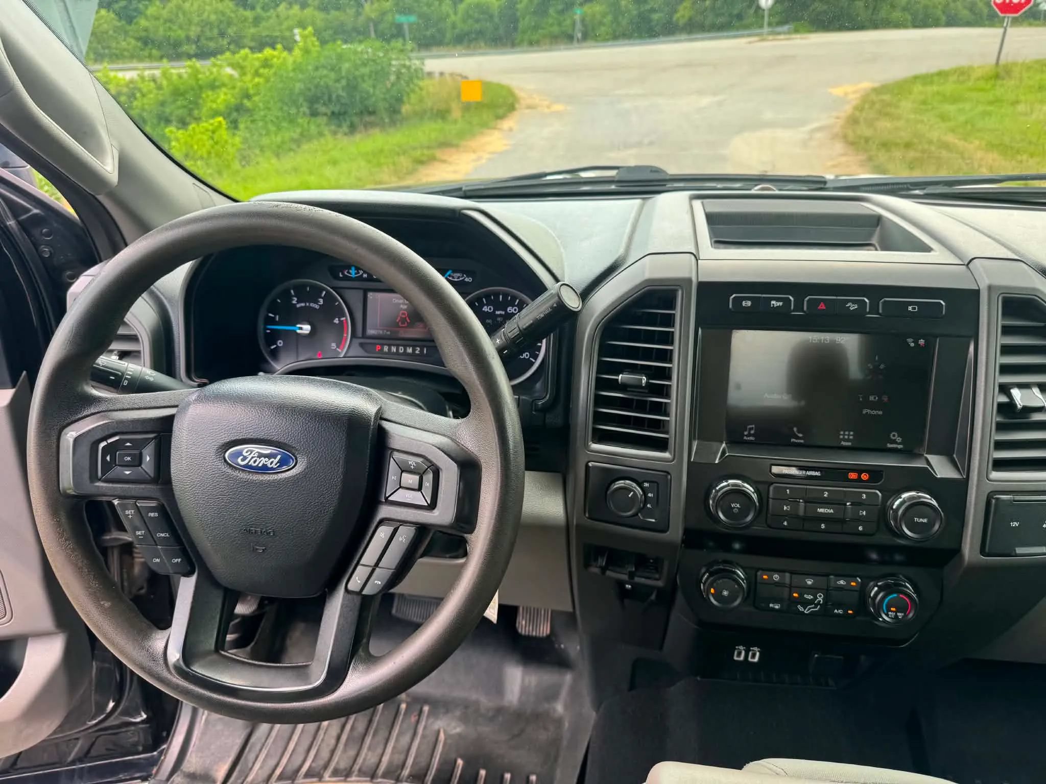 Used 2019 Ford F350 XL w/ STX Appearance Package AWD/4WD image 18