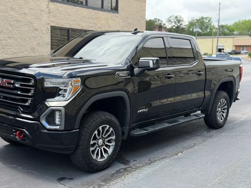 Used 2020 GMC Sierra 1500 AT4 w/ AT4 Premium Package AWD/4WD image 40