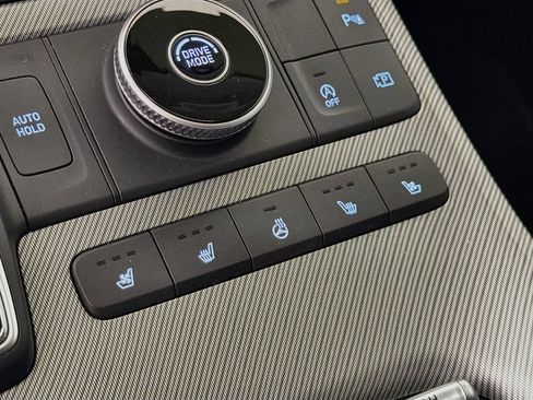 Used 2023 Hyundai Palisade SEL FWD image 23