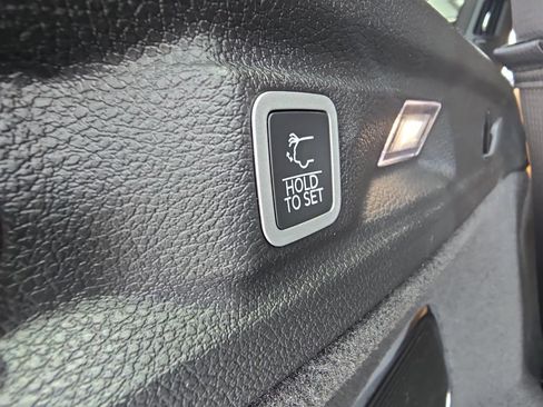 New 2026 Jeep Grand Cherokee L Summit AWD/4WD image 15