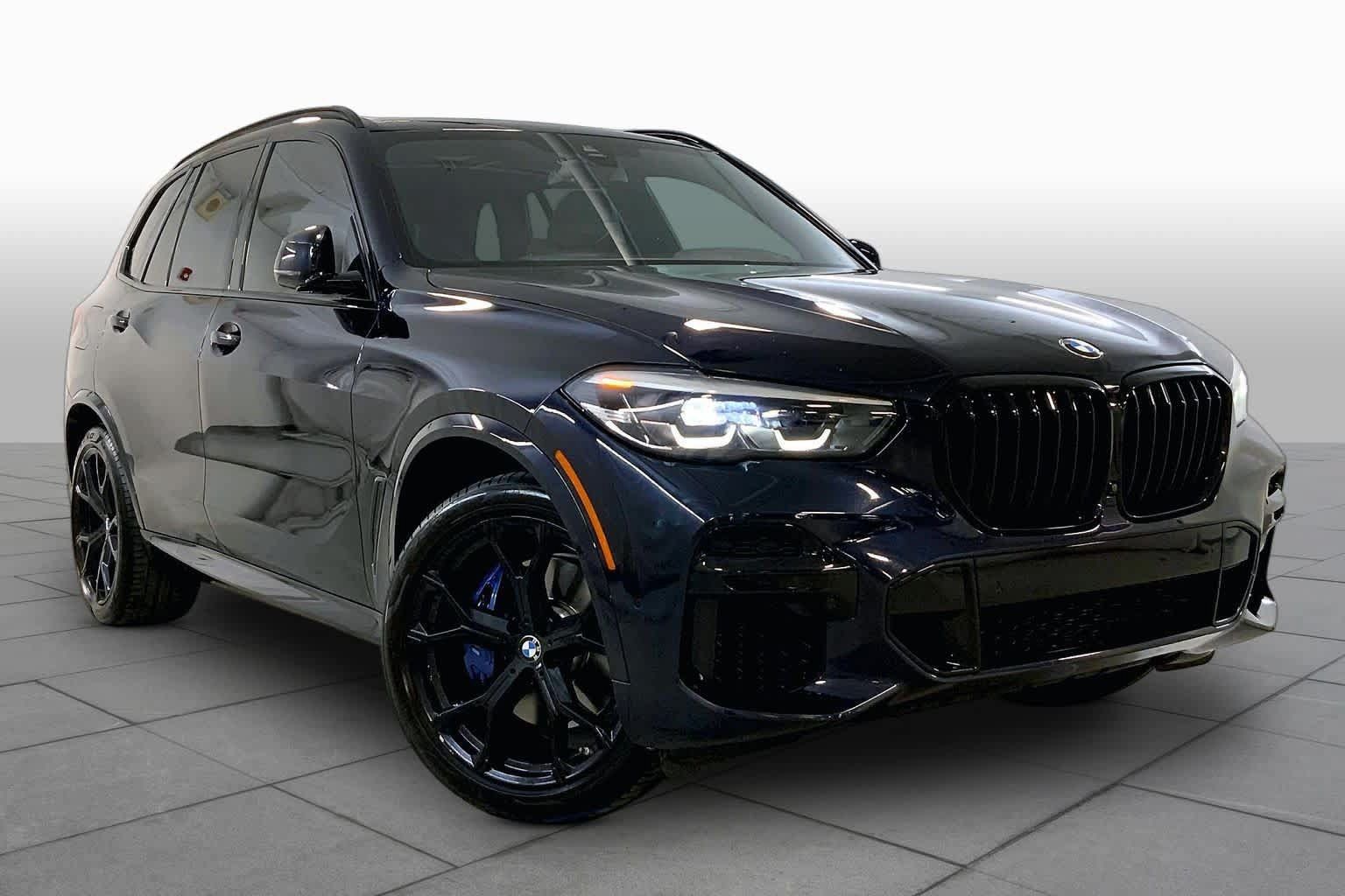 Used 2022 BMW X5 xDrive40i w/ M Sport Package AWD/4WD image 2
