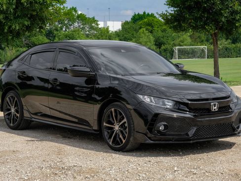 Used 2021 Honda Civic Sport image 7