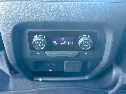 Certified 2024 Chevrolet Traverse RS w/ LPO, Floor Liner Package image 23