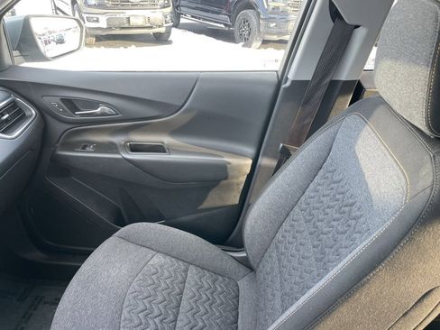 Used 2024 Chevrolet Equinox LT image 19