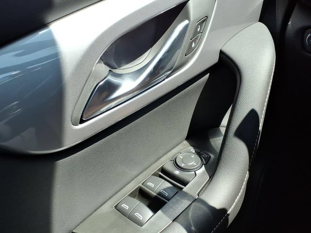 New 2026 Chevrolet Blazer LT w/ Convenience Package FWD image 25