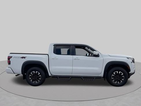 Used 2023 Nissan Frontier PRO-4X AWD/4WD image 11