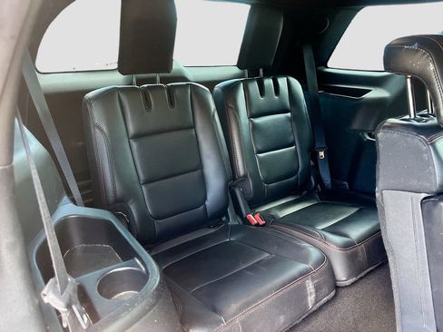 Used 2019 Ford Explorer Sport AWD/4WD image 28