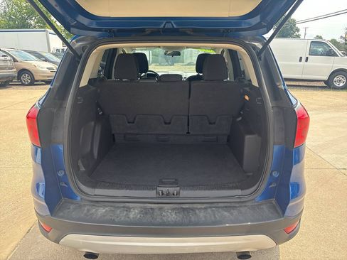 Used 2019 Ford Escape SE FWD image 22