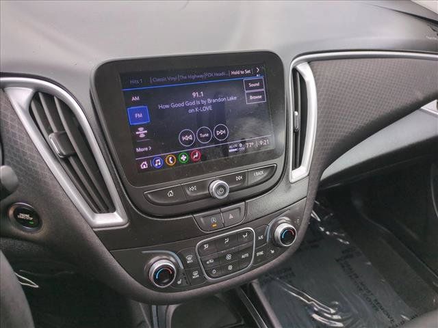 Used 2023 Chevrolet Malibu LT FWD image 14
