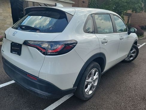 Used 2023 Honda HR-V LX image 8