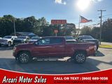 Used 2018 GMC Canyon Denali image 2