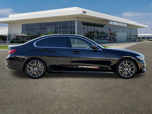 Used 2021 BMW 330i Sedan image 12