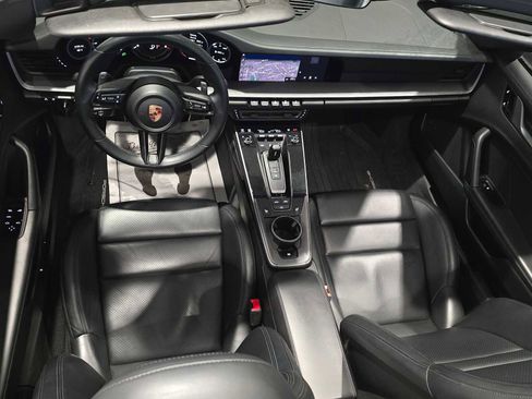 Used 2020 Porsche 911 Carrera image 35