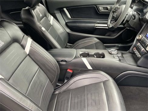 Certified 2020 Ford Mustang Shelby GT500 w/ Technology Package image 33