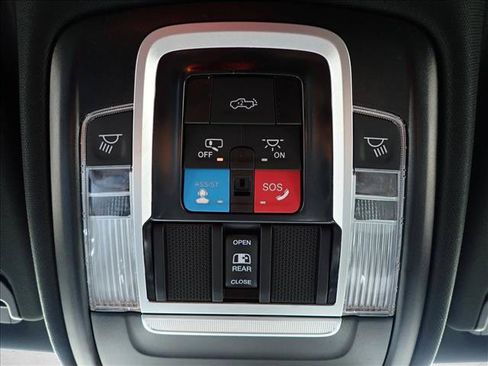 New 2026 RAM 1500 Big Horn AWD/4WD image 22