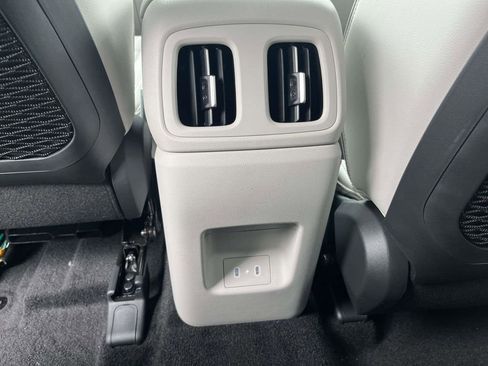 New 2026 Hyundai Tucson Limited AWD/4WD image 8