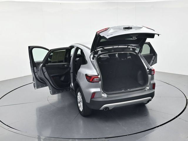 Certified 2024 Ford Escape Active AWD/4WD image 46