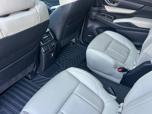 Used 2024 Subaru Ascent Limited w/ Technology Package image 13