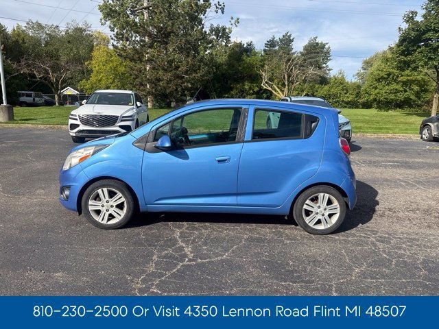 Used 2014 Chevrolet Spark LT FWD image 4