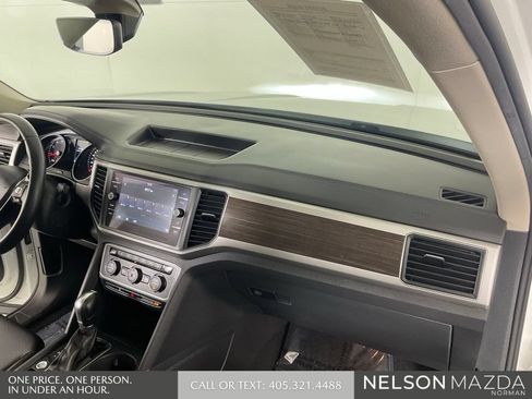 Used 2019 Volkswagen Atlas SE w/ Towing Package FWD image 33