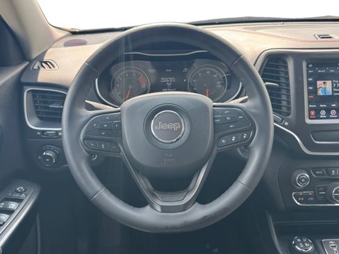 Used 2022 Jeep Cherokee Trailhawk w/ Technology Group B AWD/4WD image 13