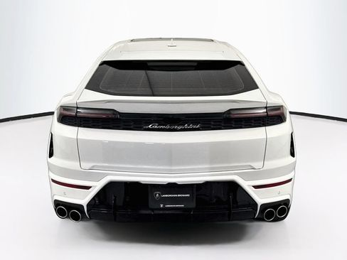 Used 2025 Lamborghini Urus SE AWD/4WD image 6