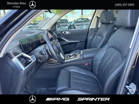 Used 2024 BMW X7 xDrive40i AWD/4WD image 9