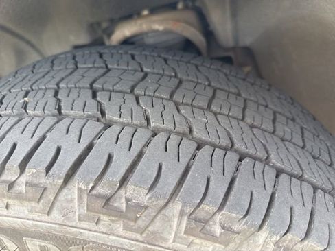 Used 2016 Chevrolet Tahoe LT image 9