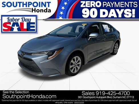 Used 2024 Toyota Corolla LE FWD image 3
