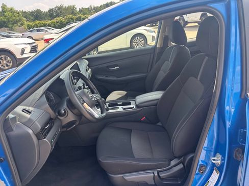 Used 2025 Nissan Sentra SV FWD image 24