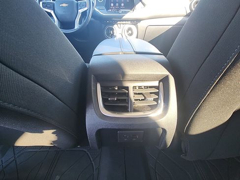 Used 2020 Chevrolet Blazer LT image 30