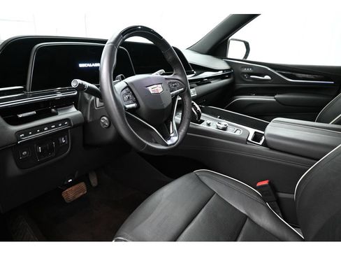Certified 2024 Cadillac Escalade Sport w/ LPO, ONYX Package AWD/4WD image 11