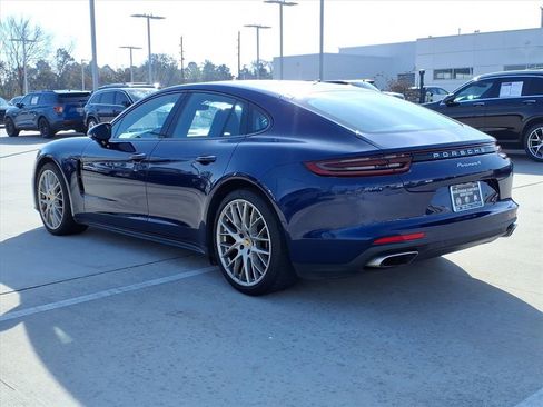 Used 2020 Porsche Panamera image 9
