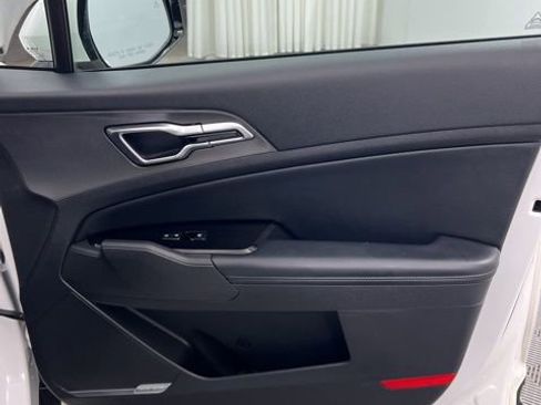 Used 2023 Kia Sportage SX Prestige image 21