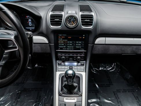 Used 2016 Porsche Cayman GT4 image 54