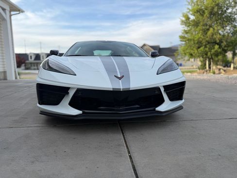 Used 2023 Chevrolet Corvette Stingray Premium Cpe w/ Z51 Performance Package RWD image 2