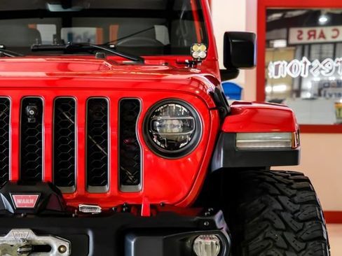 Used 2020 Jeep Gladiator Rubicon AWD/4WD image 49