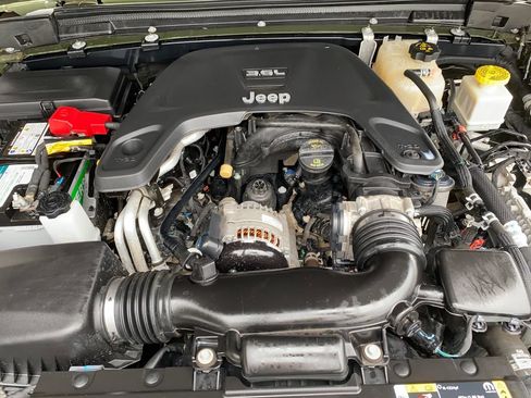 Used 2021 Jeep Gladiator Rubicon AWD/4WD image 28
