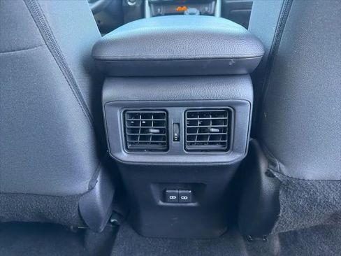 Used 2024 Toyota RAV4 XLE AWD/4WD image 15