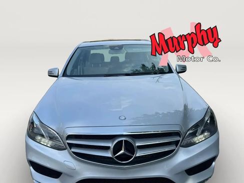 Used 2016 Mercedes-Benz E 350 Sedan w/ Premium Package image 9