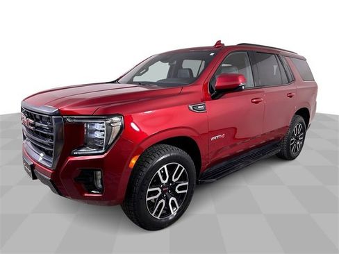 Used 2024 GMC Yukon AT4 w/ Technology Package image 4