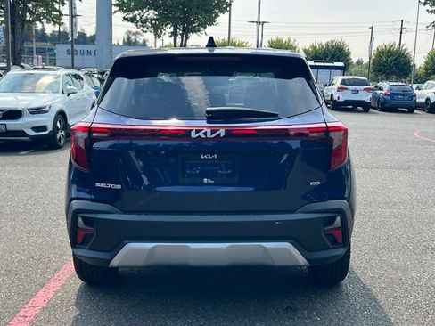 Used 2026 Kia Seltos LX AWD/4WD image 6
