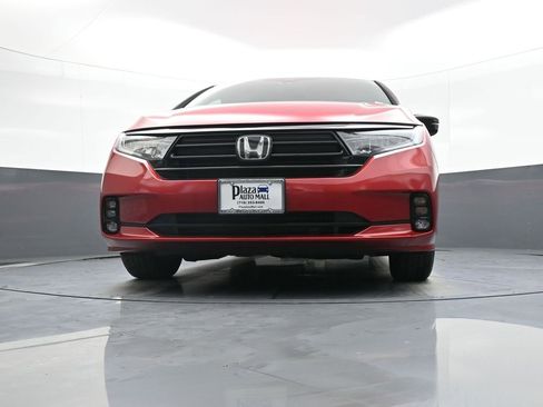 Certified 2023 Honda Odyssey Sport image 29