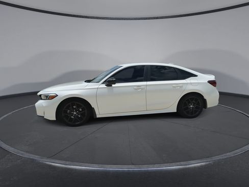 Used 2025 Honda Civic Sport image 5