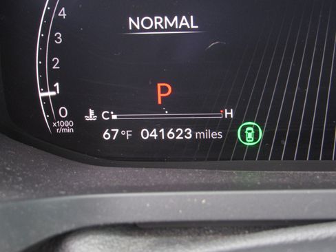 Certified 2023 Acura MDX FWD w/ Technology Package image 27